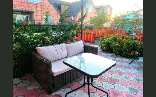 Гостиница Азовская Русалочка Должанская-71